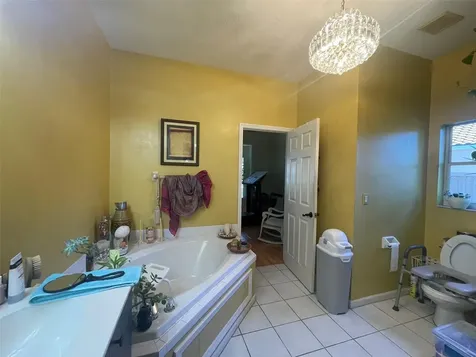 Sarasota FL 34233