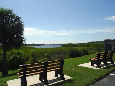141 Forest Lane Safety Harbor FL 34695
