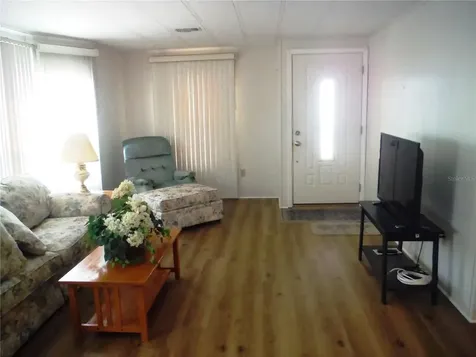 141 Forest Lane Safety Harbor FL 34695