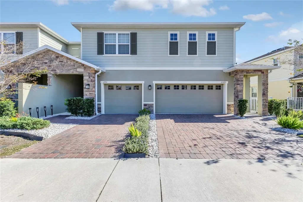 2731 Pleasant Cypress Circle Kissimmee FL 34741