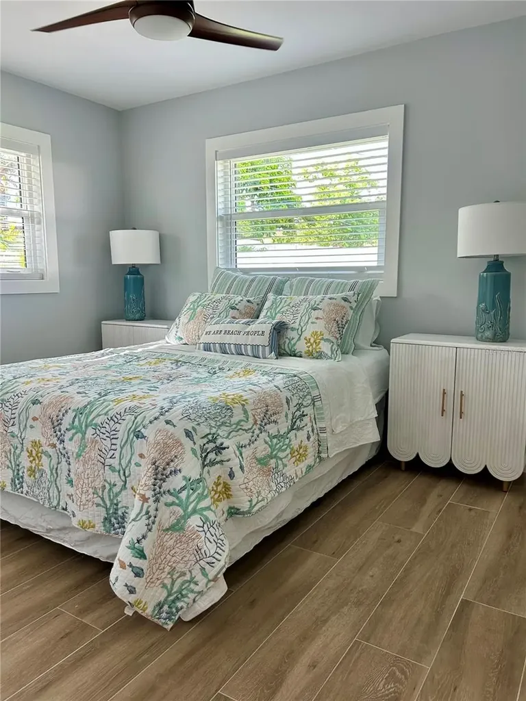 1625 Idle Lane Sarasota FL 34231