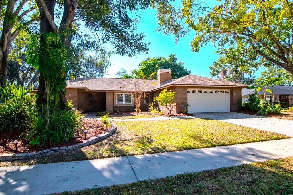4618 Westford Circle Tampa FL 33618
