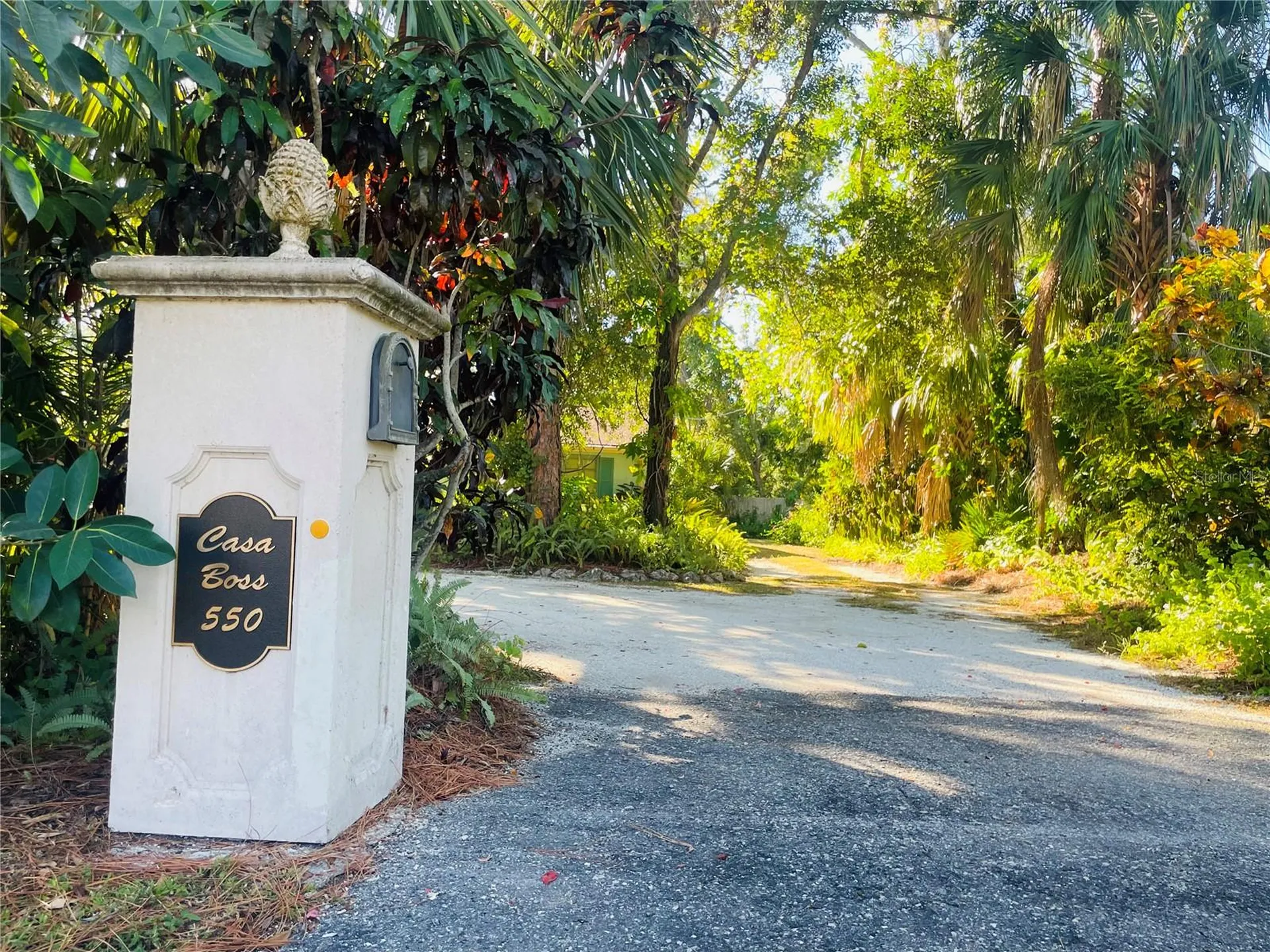 550 46th Street Sarasota FL 34234