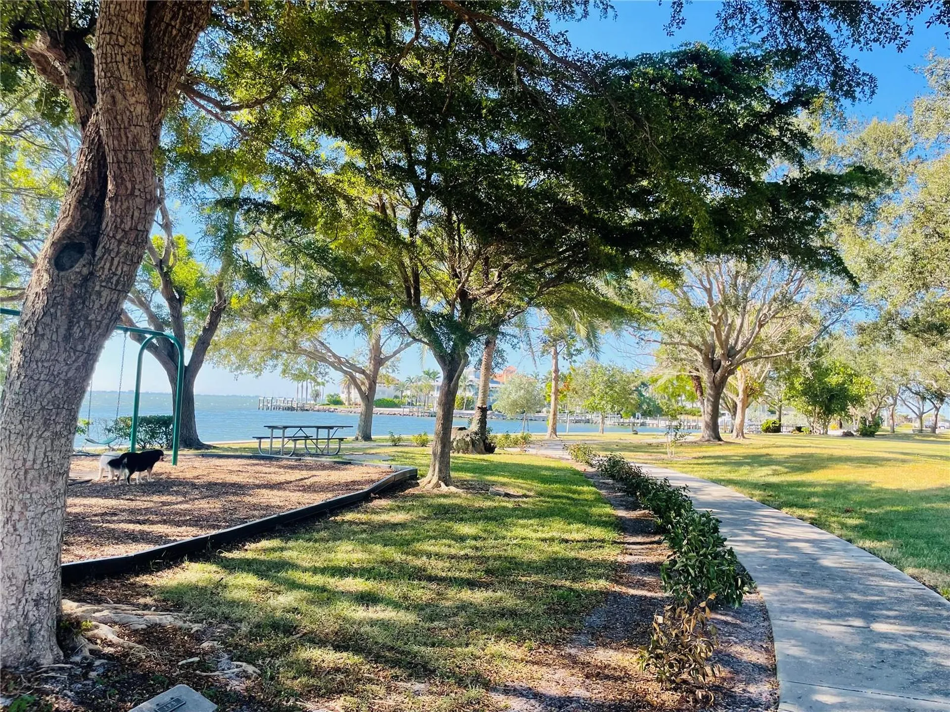 550 46th Street Sarasota FL 34234