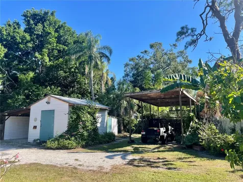 550 46th Street Sarasota FL 34234