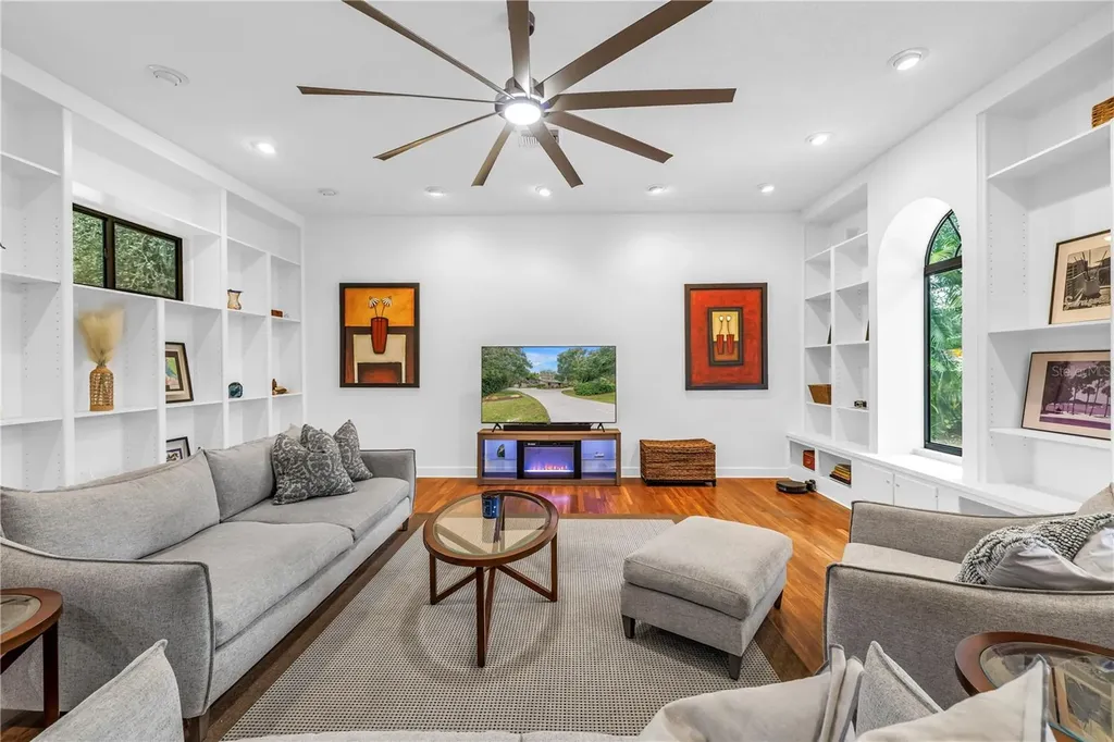 4605 Stone Ridge Trail Sarasota FL 34232