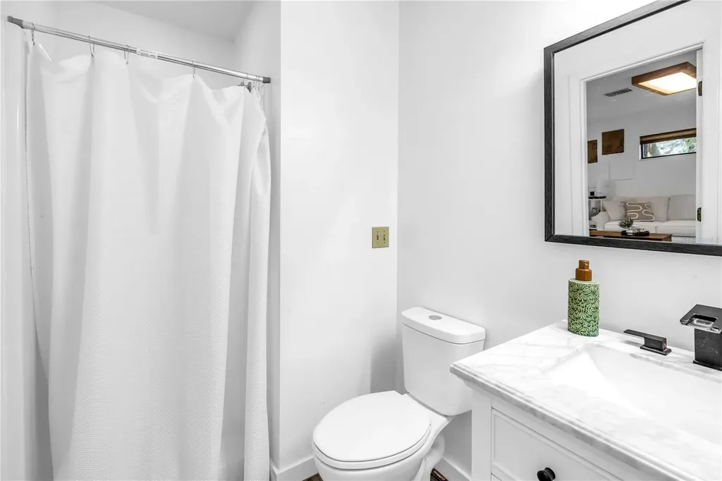 4605 Stone Ridge Trail Sarasota FL 34232