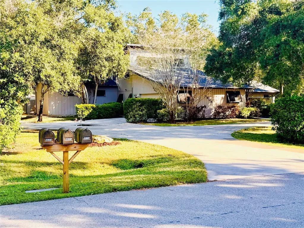 4605 Stone Ridge Trail Sarasota FL 34232
