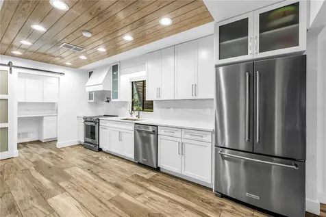 4605 Stone Ridge Trail Sarasota FL 34232