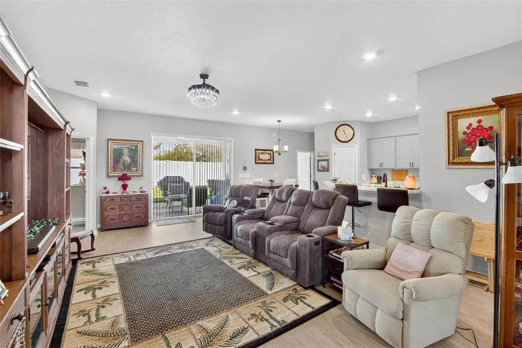 6852 Mossy Oak Lane Lakeland FL 33810