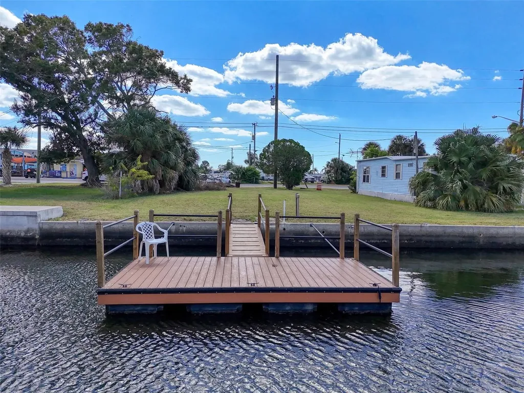 6429 Clark Street Hudson FL 34667