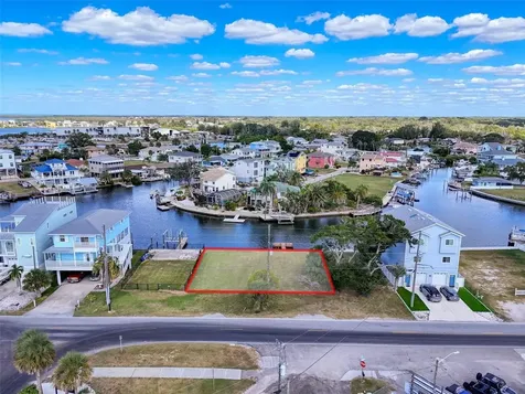 6429 Clark Street Hudson FL 34667