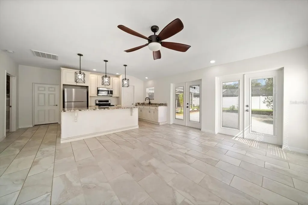 1105 Deer Run Place Valrico FL 33594