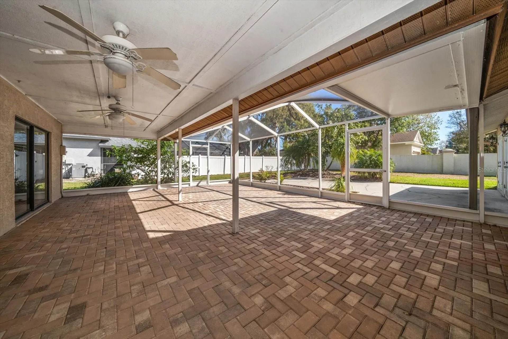 1105 Deer Run Place Valrico FL 33594