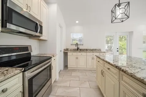 1105 Deer Run Place Valrico FL 33594