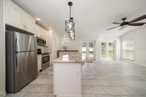 1105 Deer Run Place Valrico FL 33594