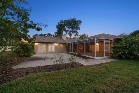 1105 Deer Run Place Valrico FL 33594