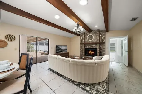 1105 Deer Run Place Valrico FL 33594