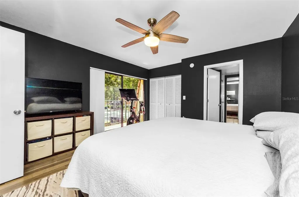 2734 5th Court Palm Harbor FL 34684