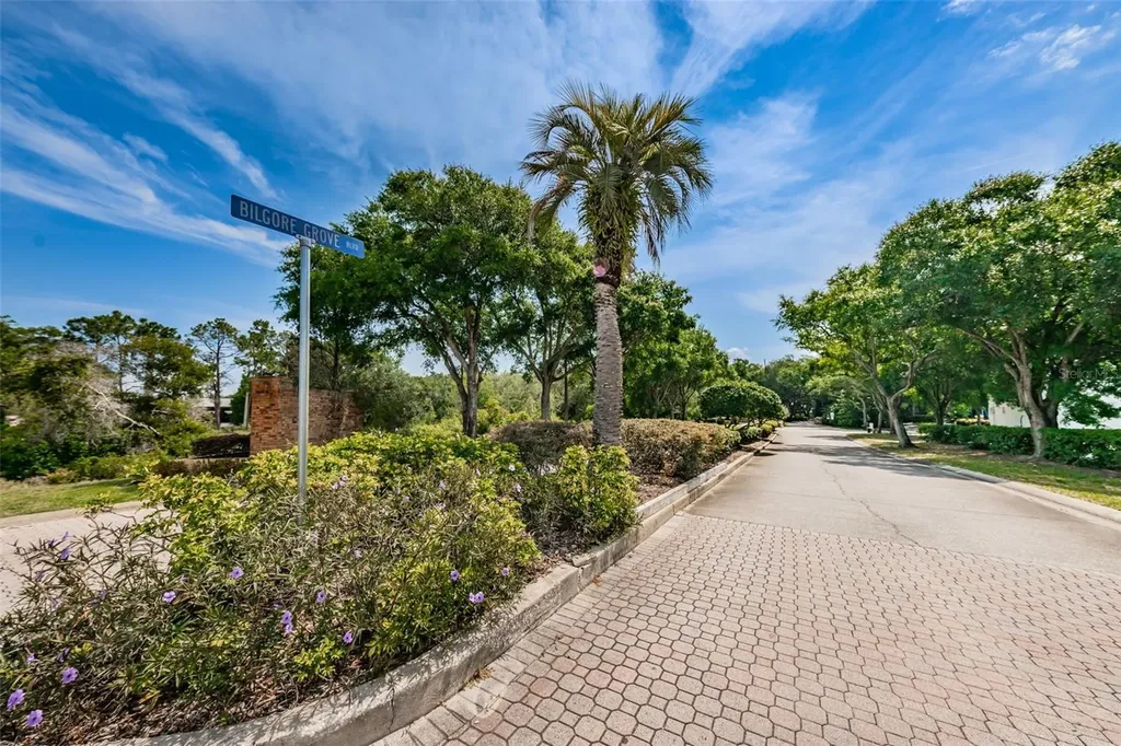 2734 5th Court Palm Harbor FL 34684