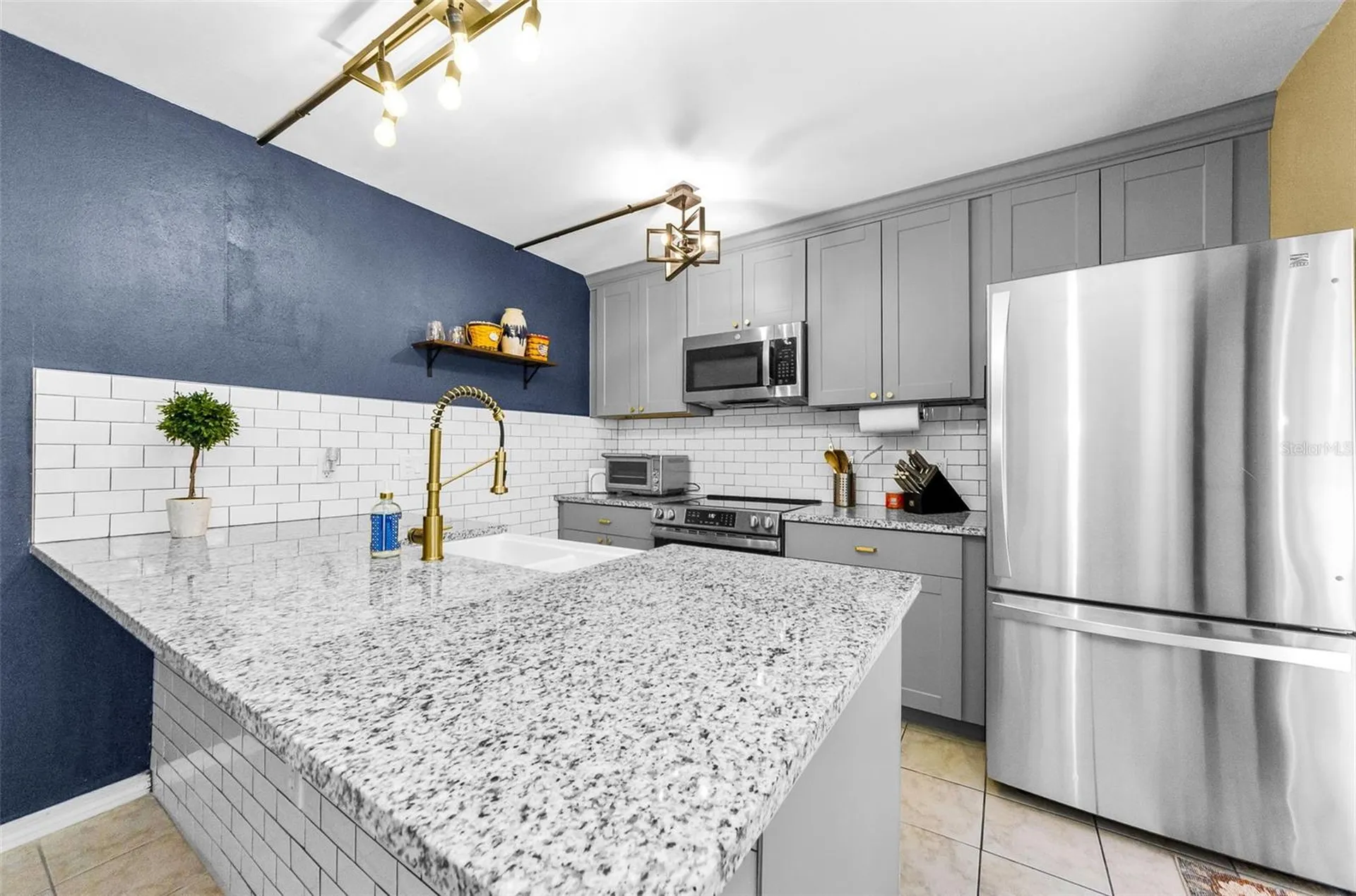 2734 5th Court Palm Harbor FL 34684