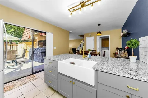 2734 5th Court Palm Harbor FL 34684