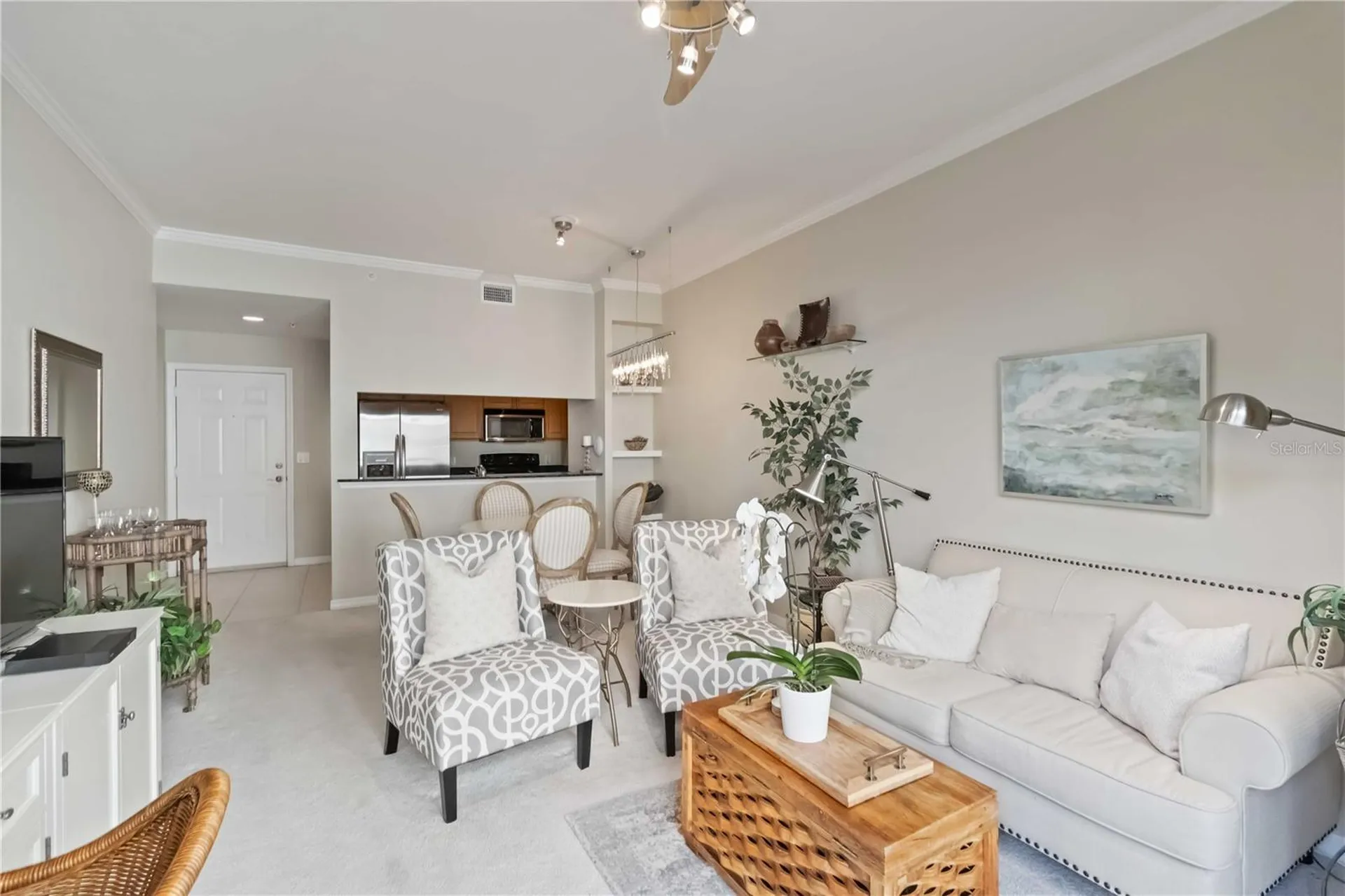1064 N Tamiami Trail Sarasota FL 34236