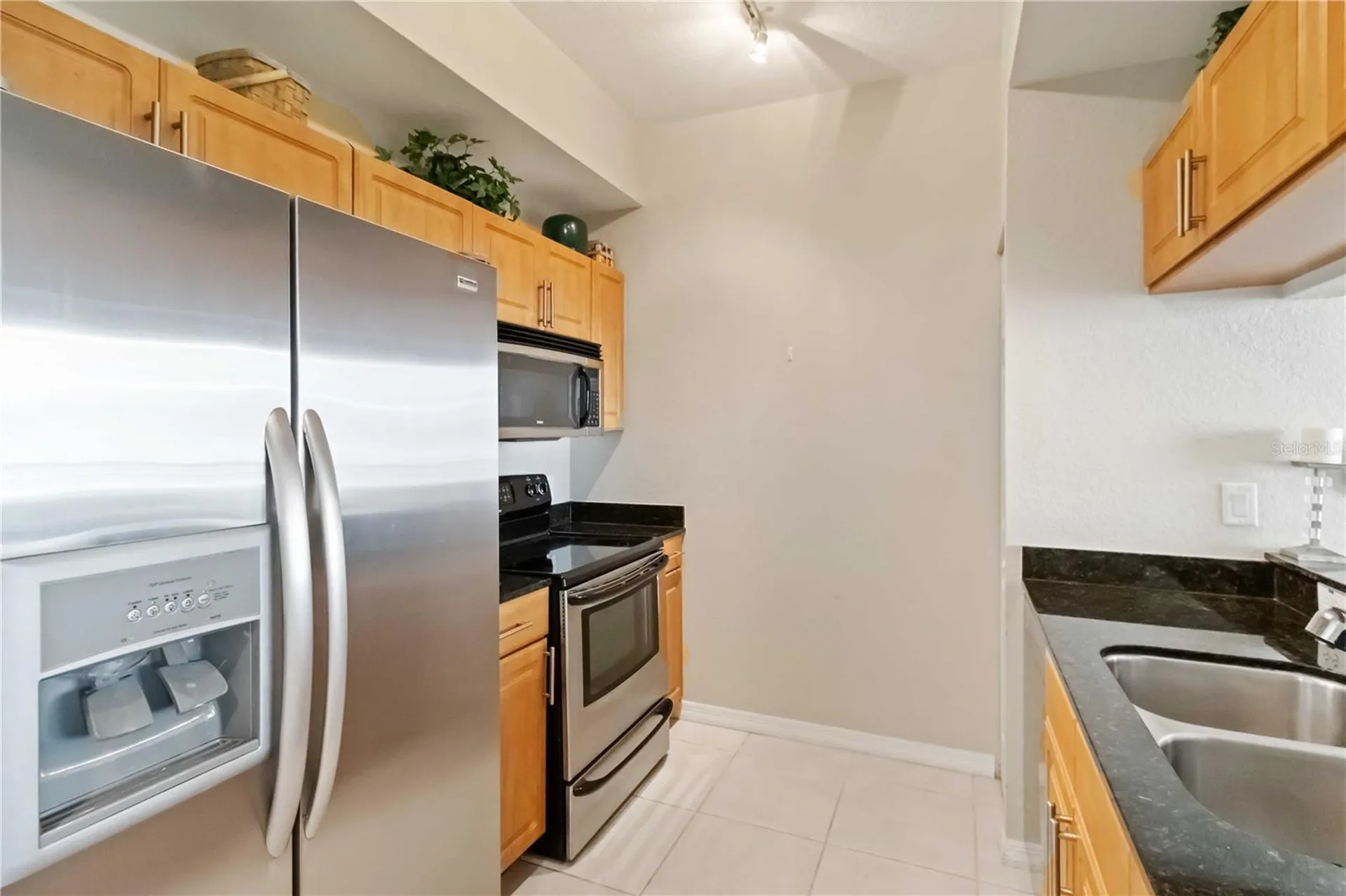 1064 N Tamiami Trail Sarasota FL 34236