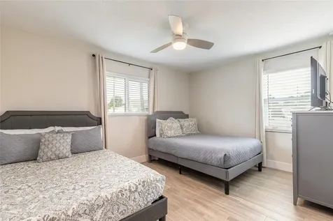 8 Robben Terrace Daytona Beach FL 32118