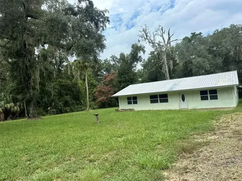 4579 N Lenethe Point Crystal River FL 34428