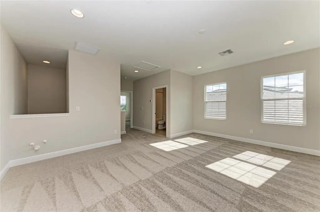 35483 Big Hawk Drive Zephyrhills FL 33541