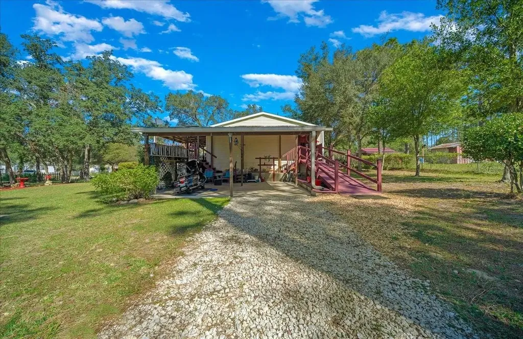 16651 SW 42nd Loop Ocala FL 34481