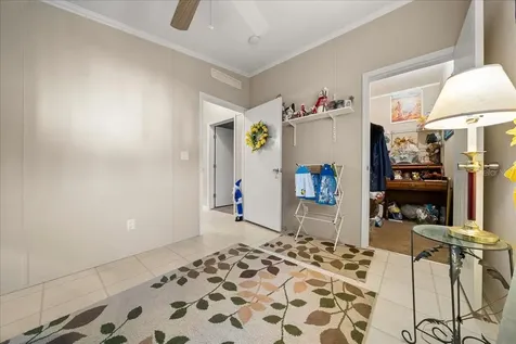 16651 SW 42nd Loop Ocala FL 34481