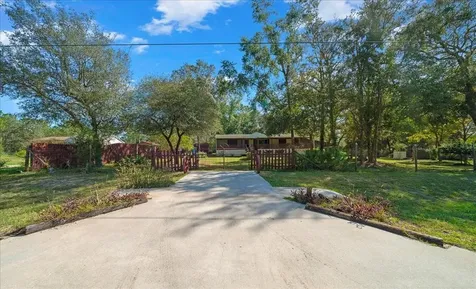 16651 SW 42nd Loop Ocala FL 34481