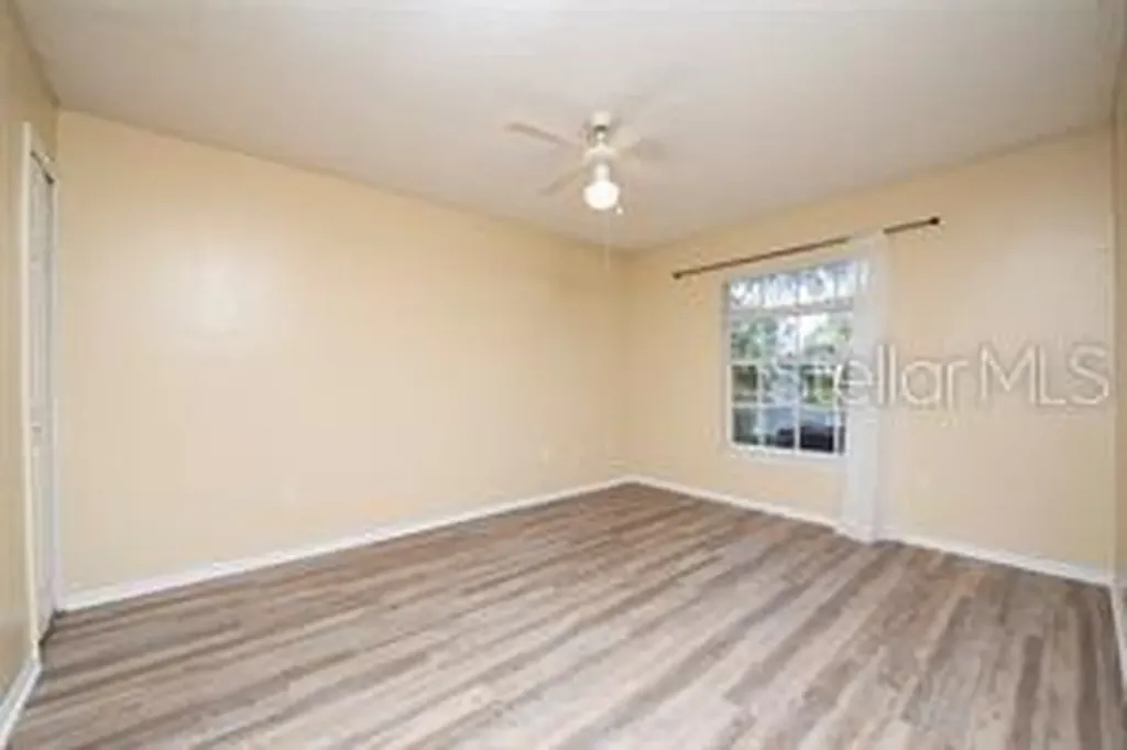 5136 Park Central Drive Orlando FL 32839