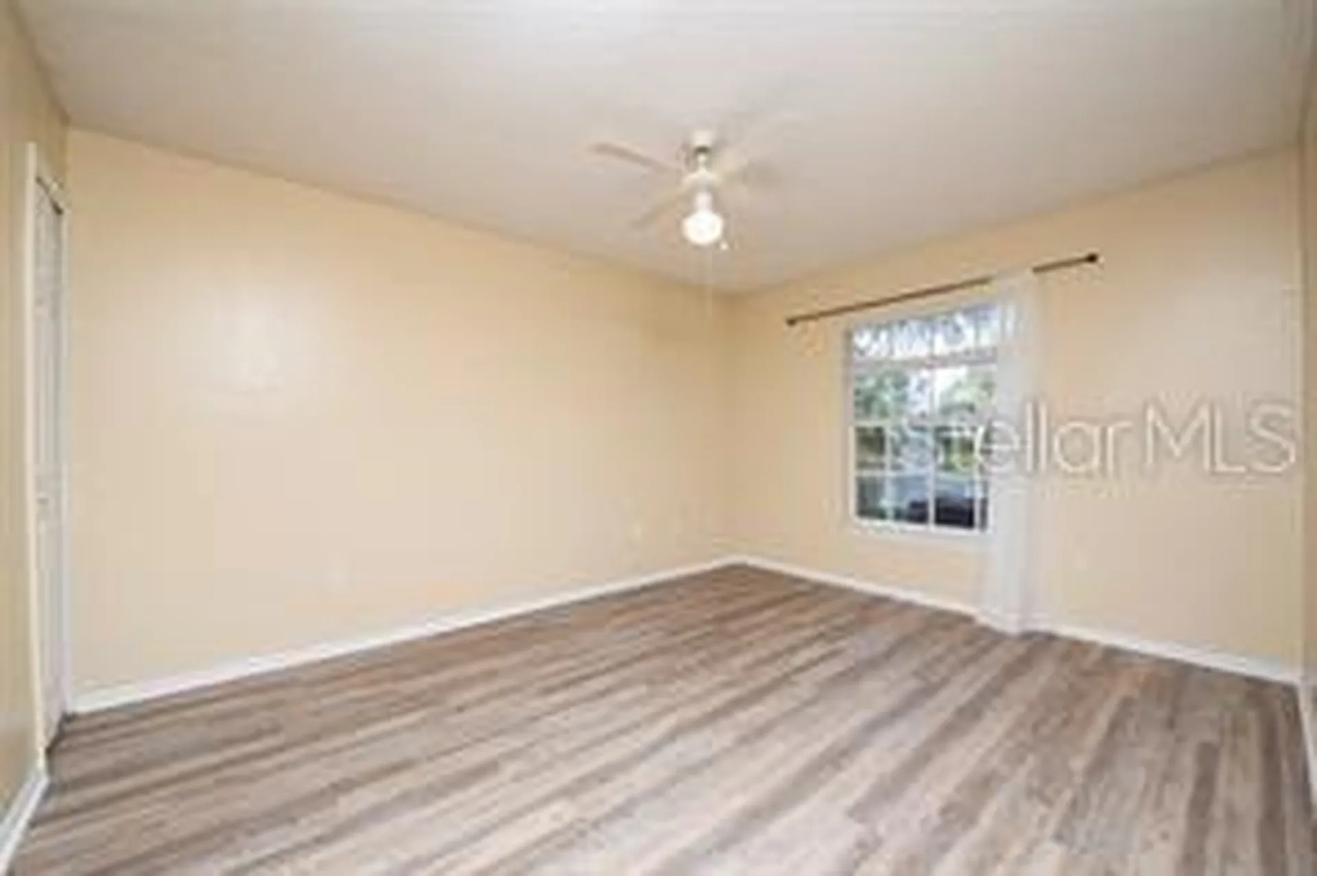 5136 Park Central Drive Orlando FL 32839