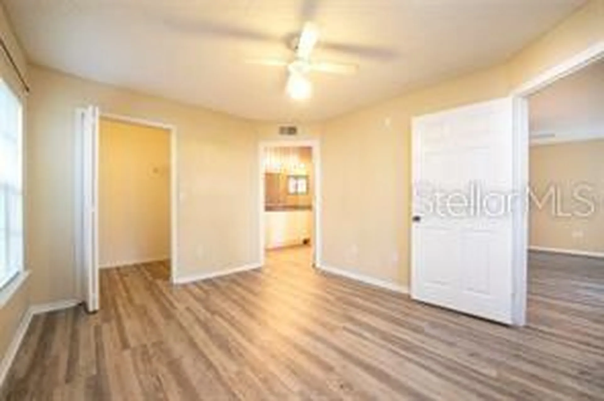 5136 Park Central Drive Orlando FL 32839
