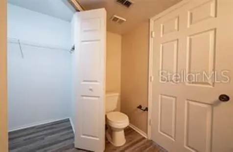 5136 Park Central Drive Orlando FL 32839