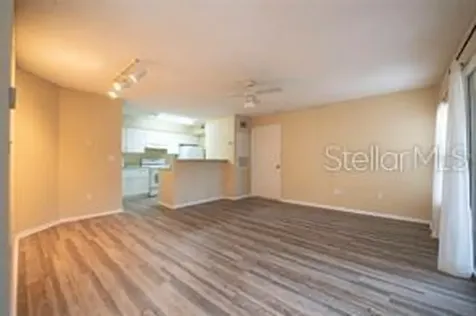 5136 Park Central Drive Orlando FL 32839