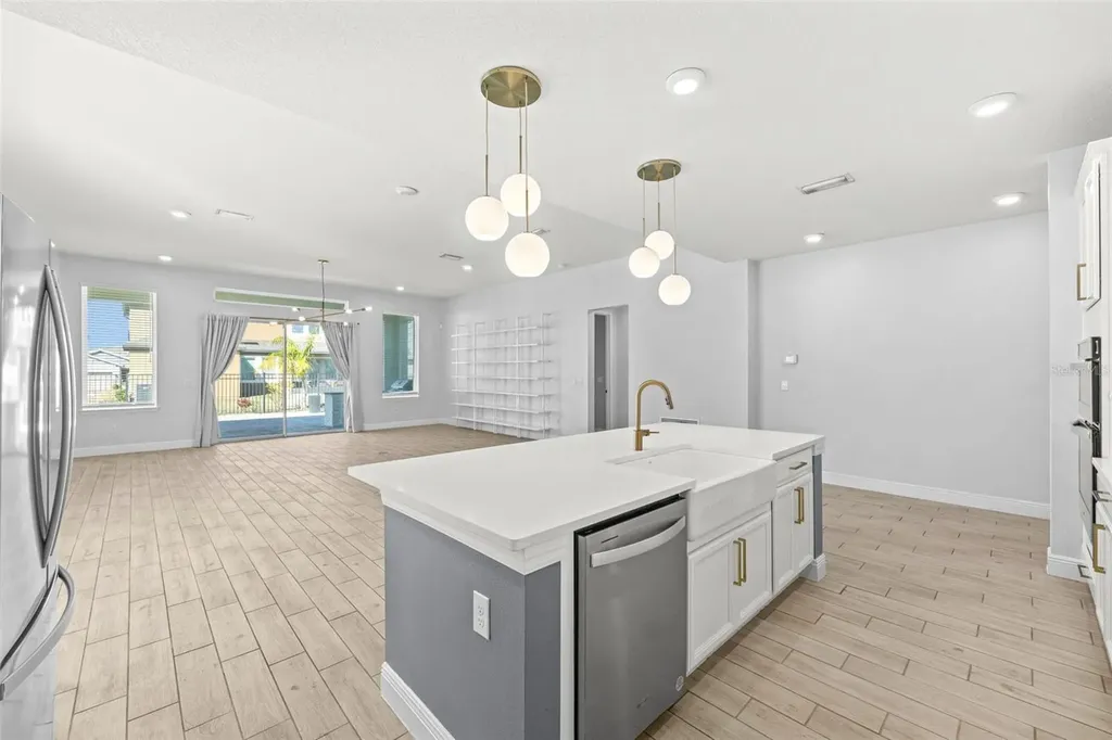 6232 Sea Air Drive Apollo Beach FL 33572