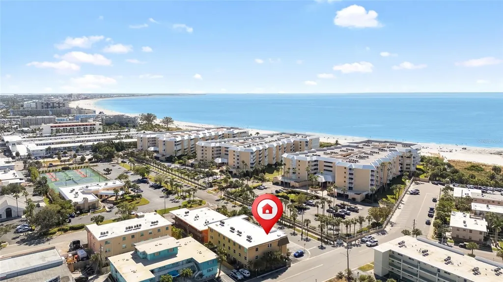 6651 Sunset Way St Pete Beach FL 33706