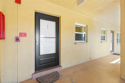 6651 Sunset Way St Pete Beach FL 33706