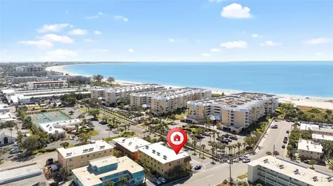 6651 Sunset Way St Pete Beach FL 33706