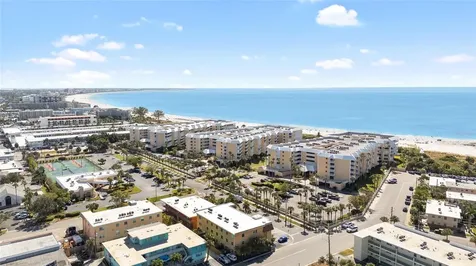 6651 Sunset Way St Pete Beach FL 33706