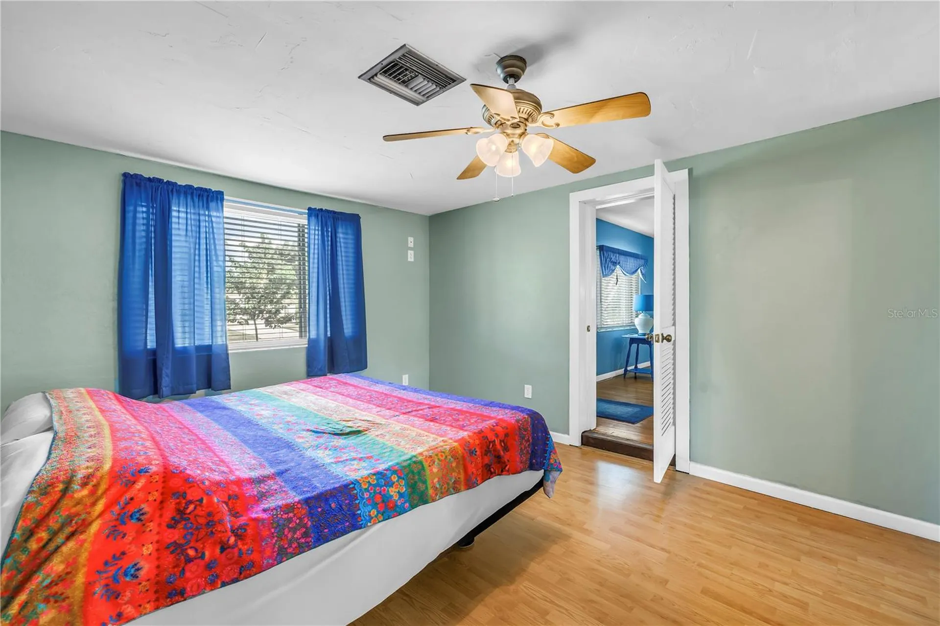 6144 2nd Avenue N St Petersburg FL 33710