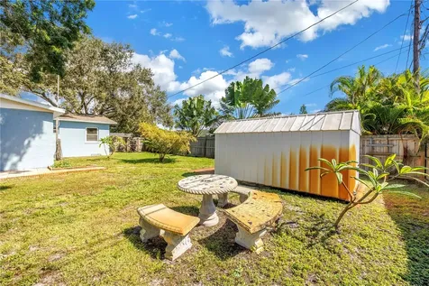 6144 2nd Avenue N St Petersburg FL 33710
