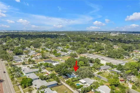 6144 2nd Avenue N St Petersburg FL 33710