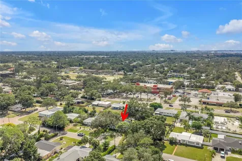 6144 2nd Avenue N St Petersburg FL 33710