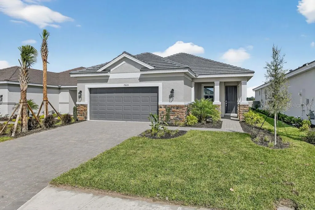 7820 Caspian Street Palmetto FL 34221