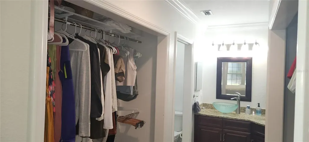 304 Los Prados Safety Harbor FL 34695